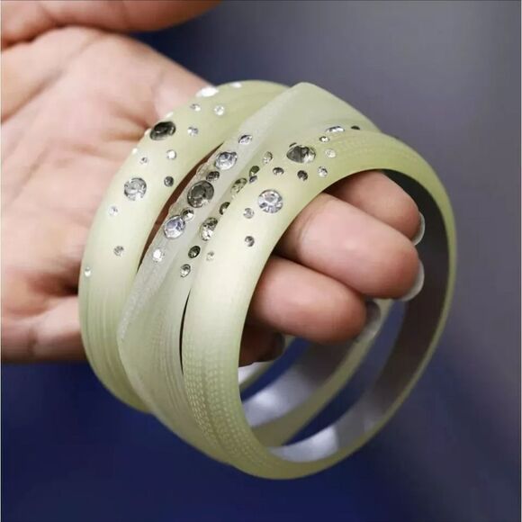 Susan Graver Set of 3 Acrylic Bangles with Crystal Accent NWOT - Picture 3 of 5